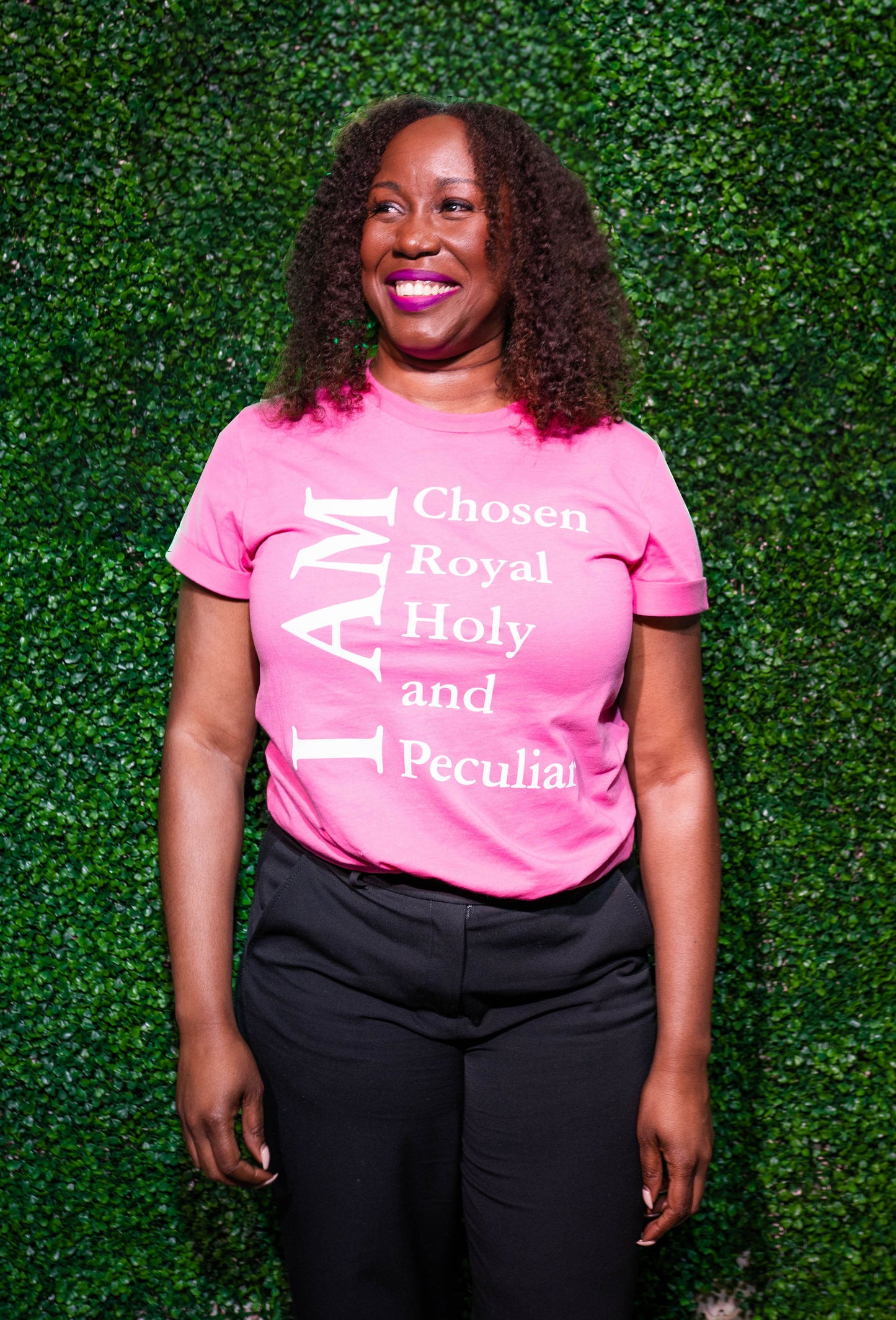 I AM Chosen T-Shirt – Empowerment in Every Thread